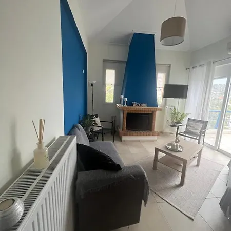 Blue And White Apartment Schinias Exterior photo